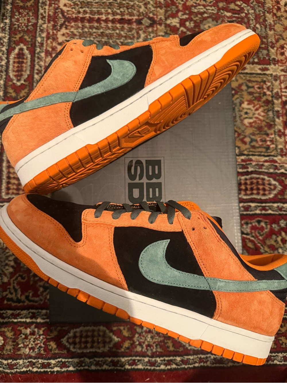 Nike Dunk Low Ceramic - Men’s Low-Top Sneakers — Orange / Black / Mint Green